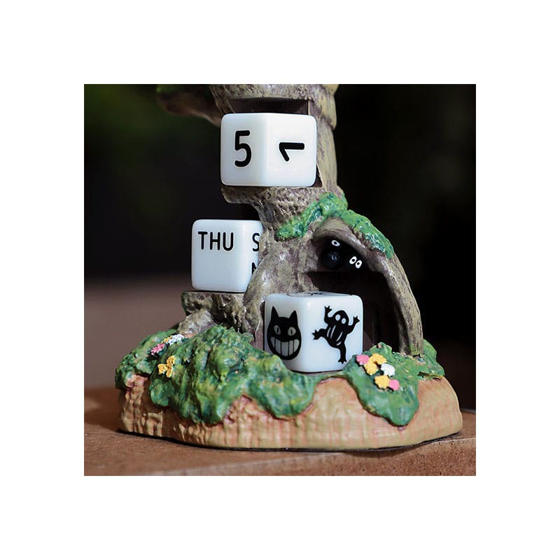 My Neighbor Totoro Statue Three-wheeler Diorama / Calendar 11 cm *English Version* - immagine 2